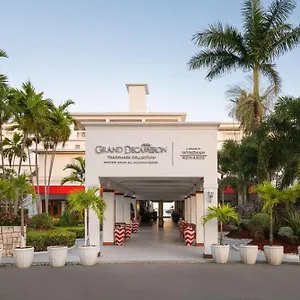 Курортный комплекс Grand Decameron Montego Beach, A Trademark Бухта Монтего