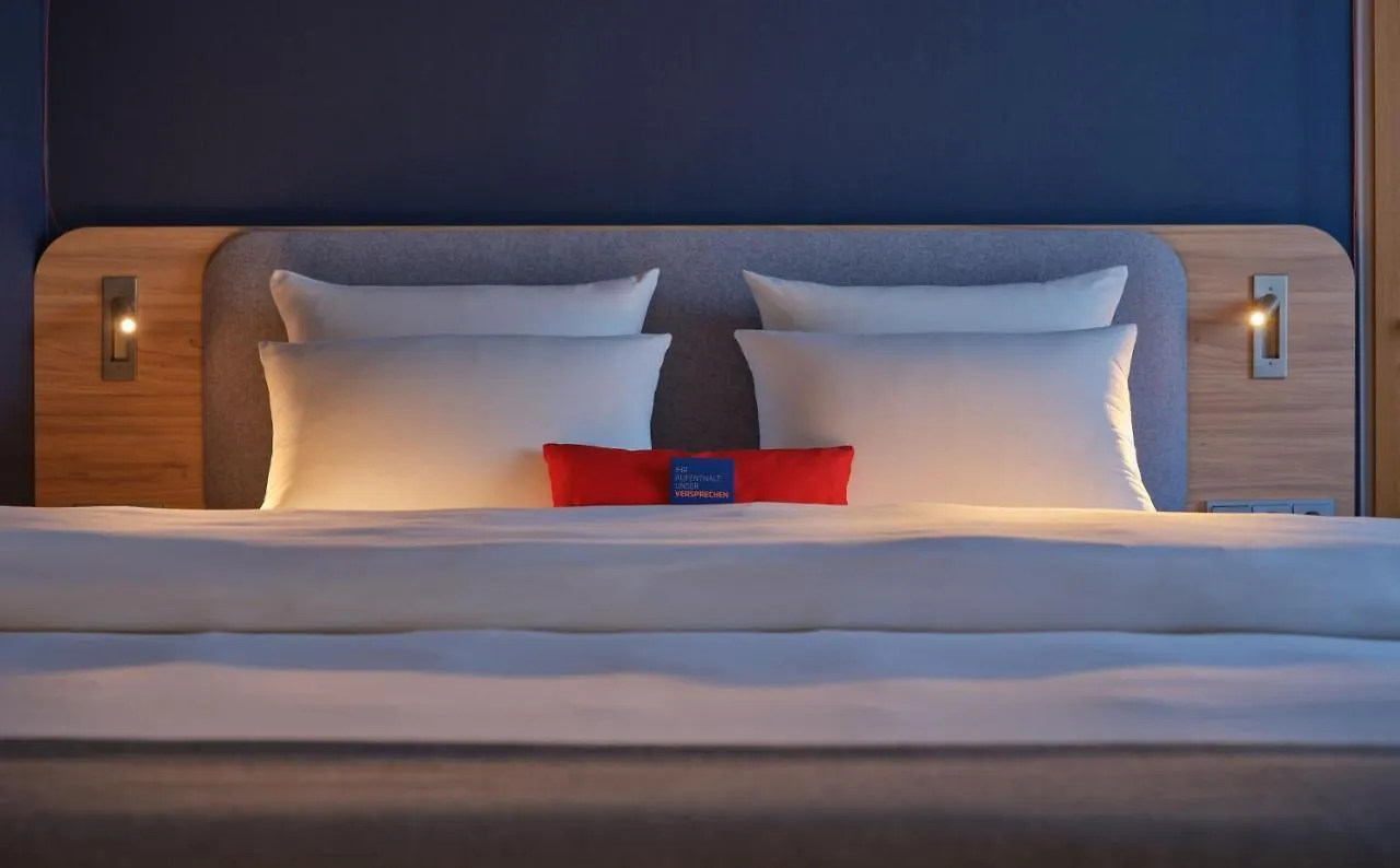Hotel Holiday Inn Express Cologne Muelheim By Ihg