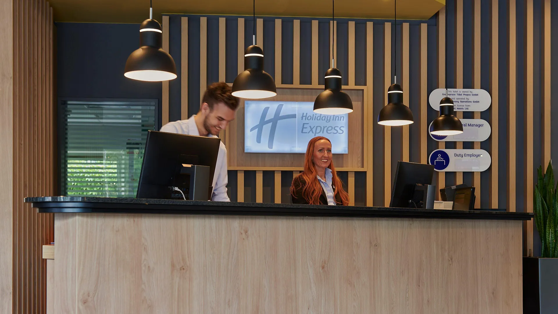 Hotel Holiday Inn Express Cologne Muelheim By Ihg