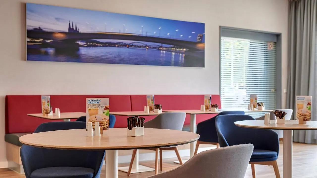 Hotel Holiday Inn Express Cologne Muelheim By Ihg