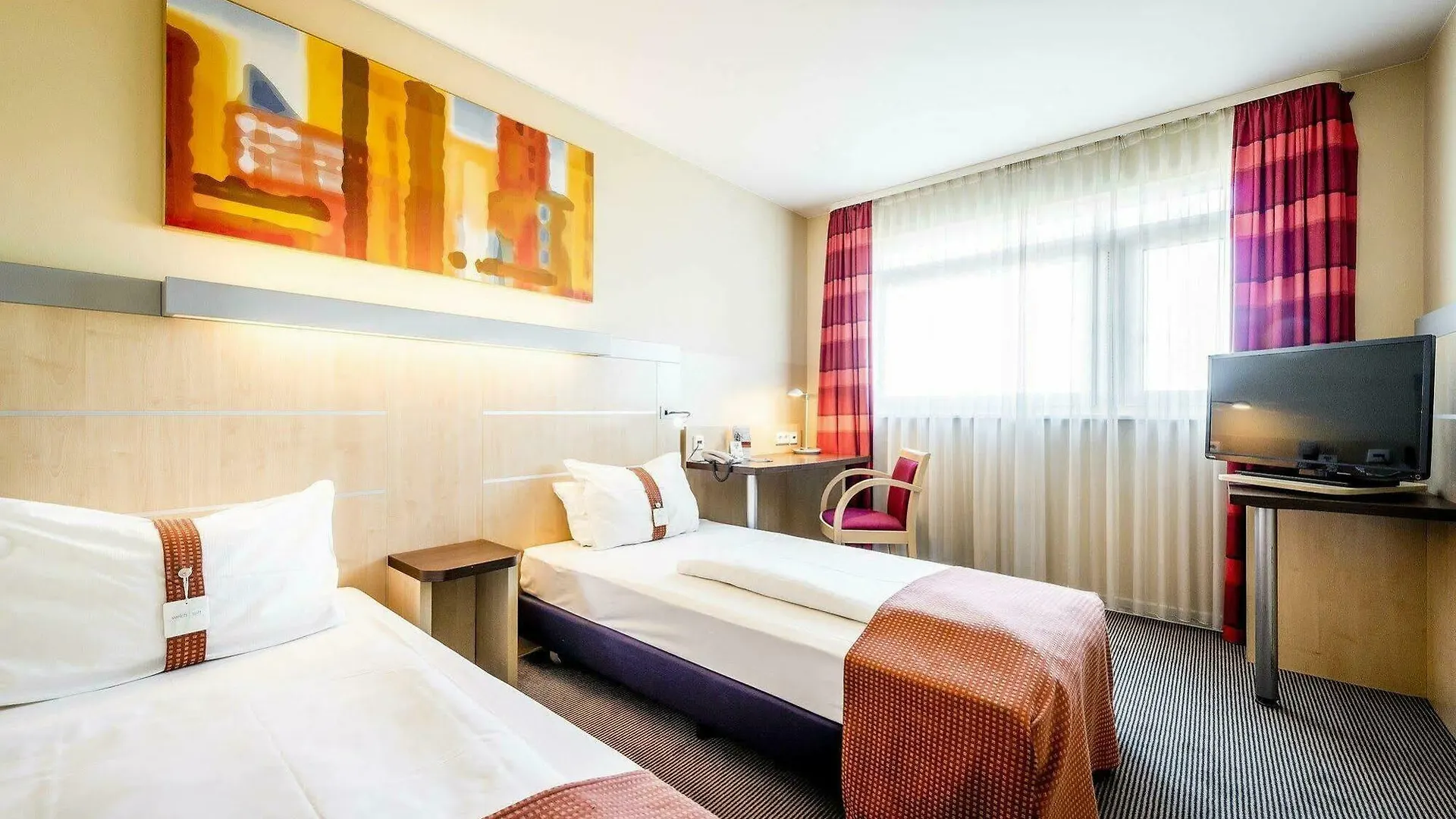 Hotel Holiday Inn Express Cologne Muelheim By Ihg